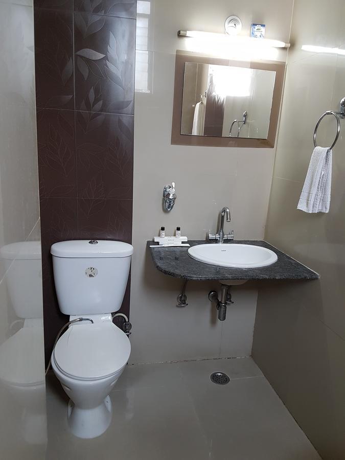 לקנאו Shelter Hotel מראה חיצוני תמונה